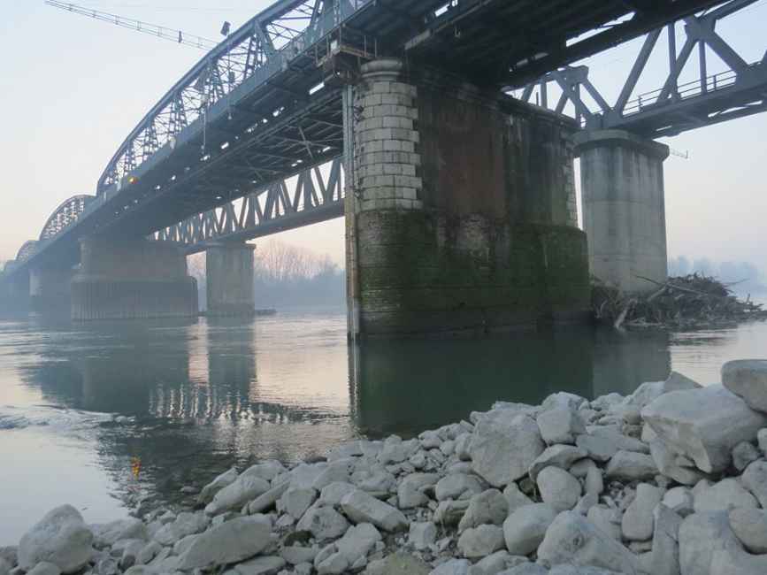 Non piove, livello del fiume Po come in pieno Agosto METEOGiuliacci.it